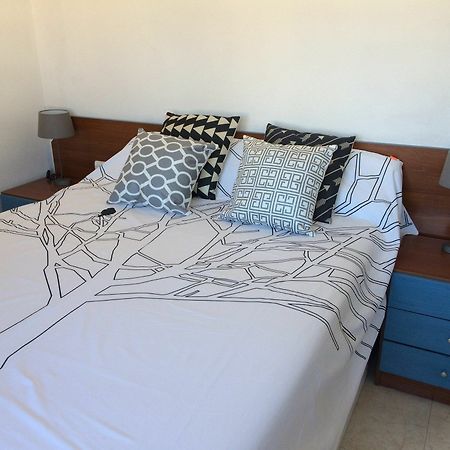 Апартаменты Calaluz Be My Guest Кастельдефельс Экстерьер фото